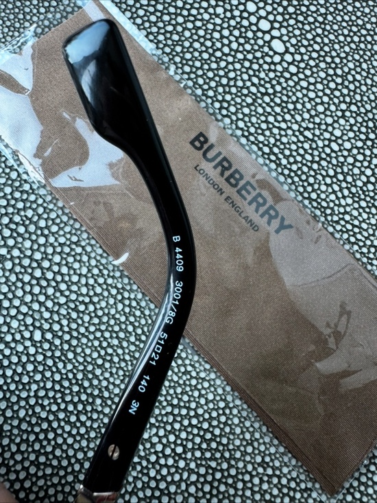 NEW Burberry logo Cat Eye designer sunglasses B 4409 retail $330 main image 13